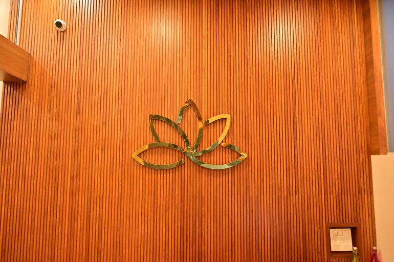 Others 5, Hotel Moistin, Pune