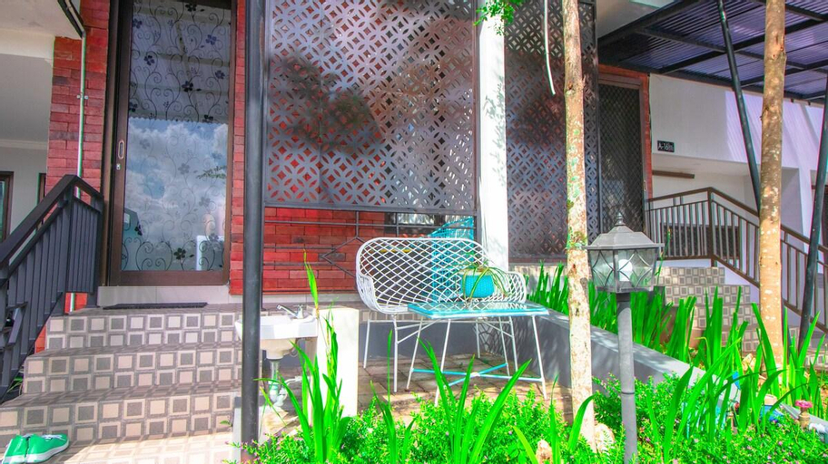 Exterior & Views 5, Villa Amanah Dau by Masterpiecevilla, Malang