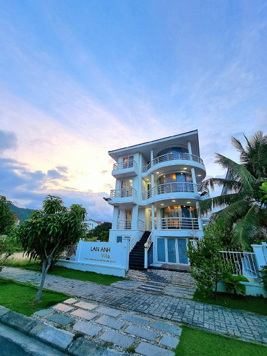 Promotion Early Booker:  7 Bedrooms, Billiard, BBQ, Nha Trang