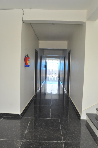 Public Area, Shree Thakur Ji Hotel and Banquet, Gautam Buddha Nagar