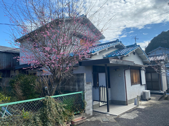 Guest house acupuncture and moxibustion clinic bos, Yoshino
