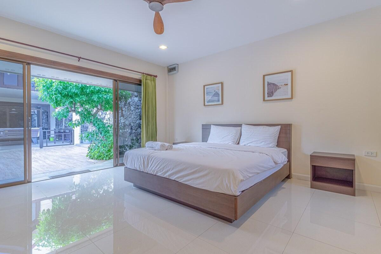 Bedroom 3, Mew 38, Pattaya
