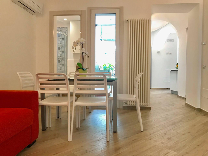 Others 3, Trifoglio Apartment in S Pietro, Salerno