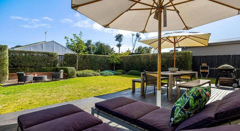 Dreamers Delight - enjoy the serenity, linen included, Mornington P'sula - South