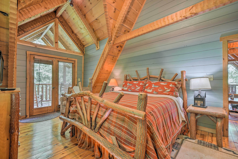 Bedroom 4, Living Waters Lodge, Sevier