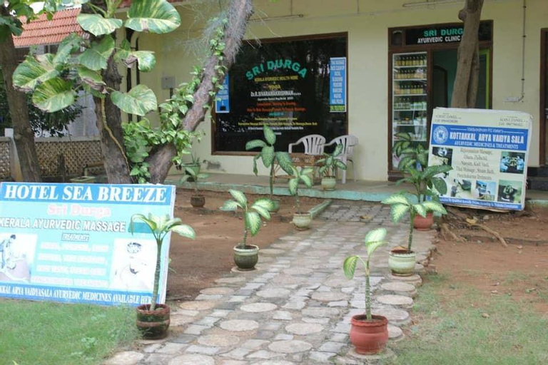 Sea Breeze Beach Resort, Kancheepuram