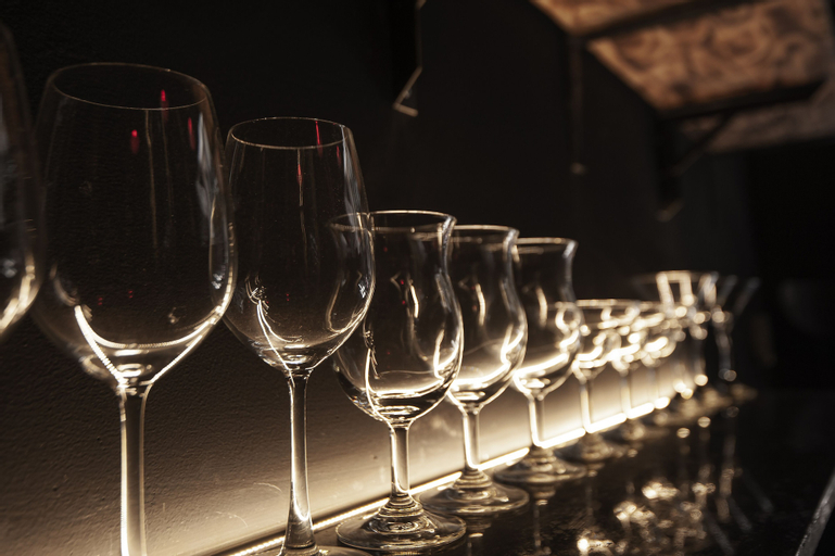 Food & Drinks 8