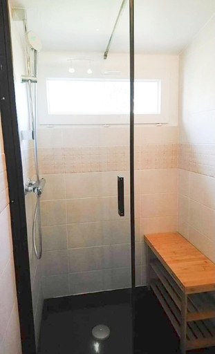 Bedroom 2, Appart Océan 5min château Blois*Parking Privé, Loir-et-Cher