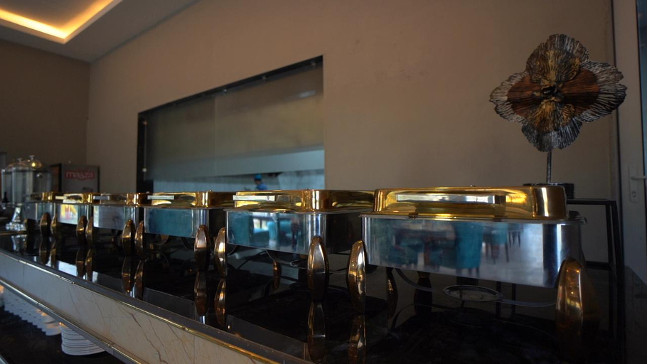 Food & Drinks 5, Mango Bloom River Resort, Almora
