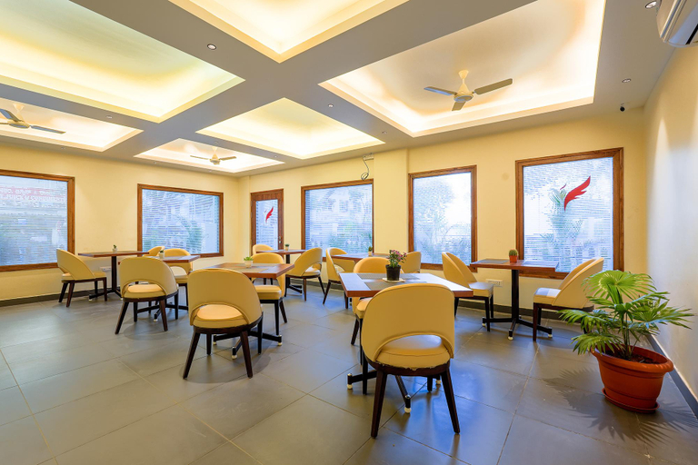 Food & Drinks 4, FabHotel Phoenix Brookfield - Nr. Kundalahalli Main Road, Bangalore