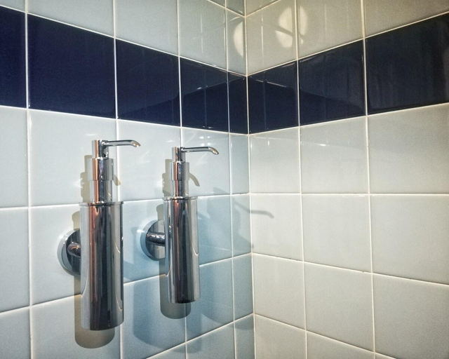 Bathroom 2, Bighem Maison, Izumisano