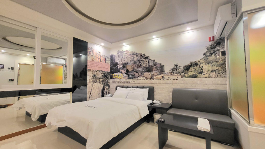 Bedroom 2, Sacheon Gonmyeong K Self Check-in Hotel, Sacheon