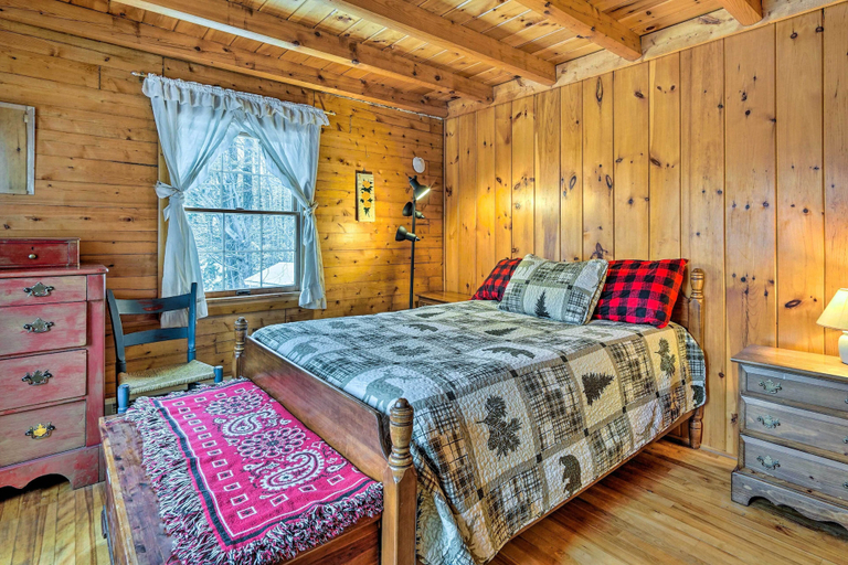Bedroom 3, Andover Cabin Retreat w/ Hot Tub & Fireplace!, Windsor