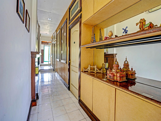 Public Area 5, OYO 91846 Ms Rini Homestay Syariah, Surabaya