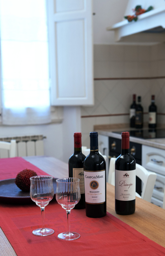 Food & Drinks 5, Wine Apartments Florence Bolgheri, Florence