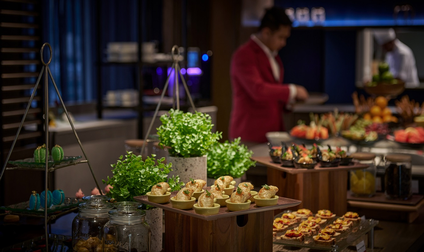 Food & Drinks 25