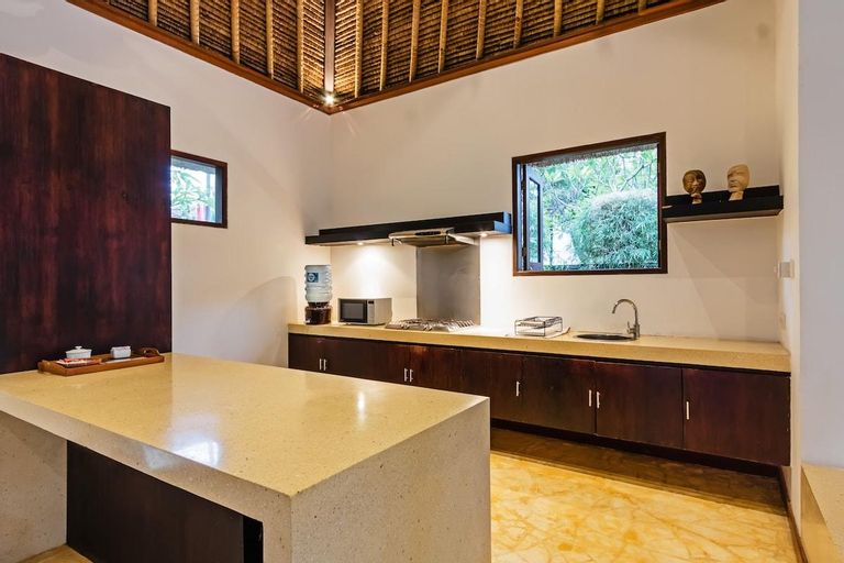 Others 2, Villa Sasoon 3, 100 mt to Beach, Karangasem
