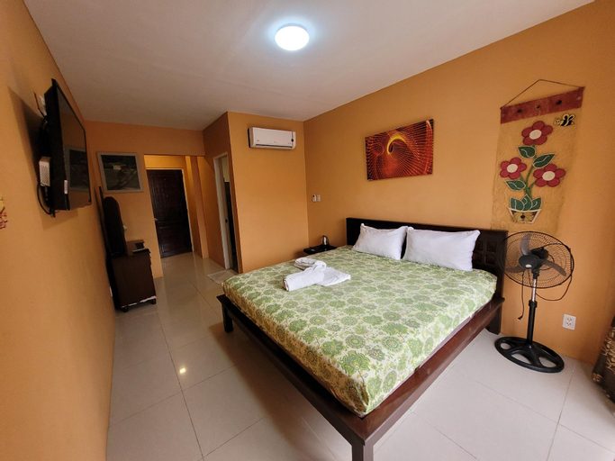 New Room for 2!5 min walk to beach and nightlife B, Panglao