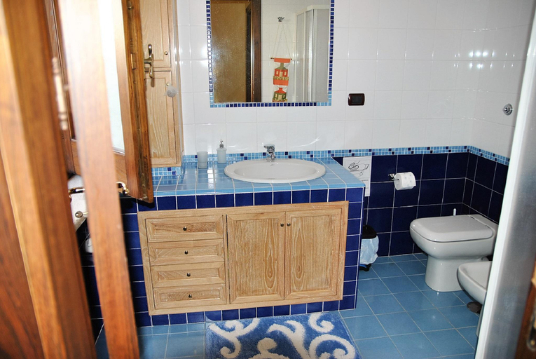 Bathroom 2, Uva Stelle Maison detached villa in the hills of Sperlonga, Latina