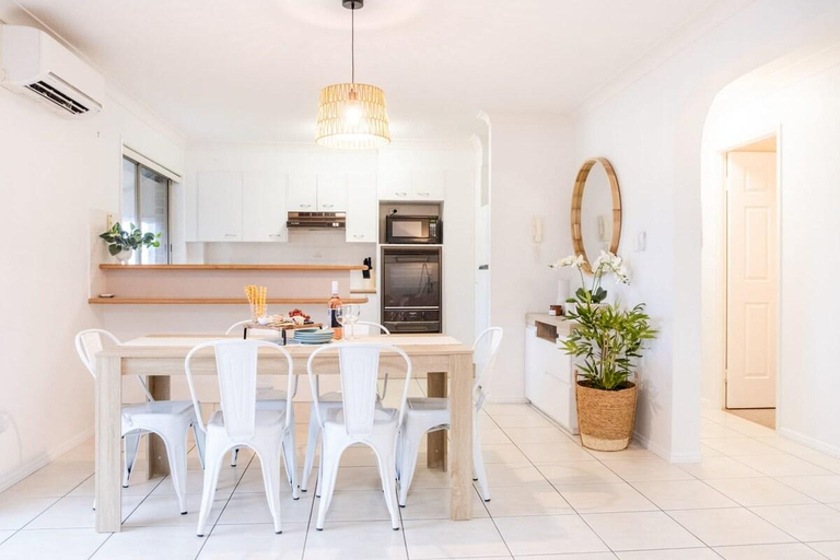 Others 3, Spacious Apartment, Walk To Kings Beach, Caloundra - Caloundra S.