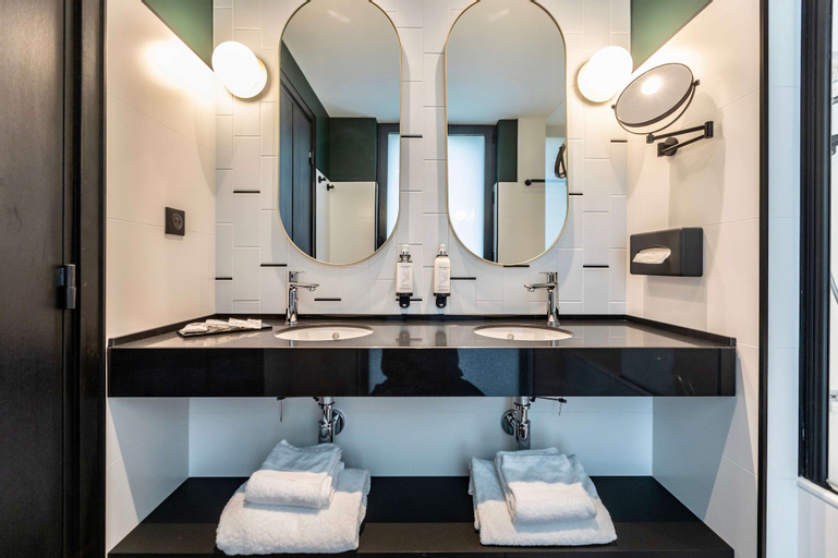 Bathroom 3