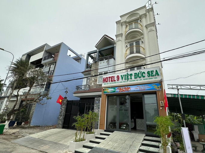 9 VIỆT ĐỨC SEA Hotel, Binh Tan