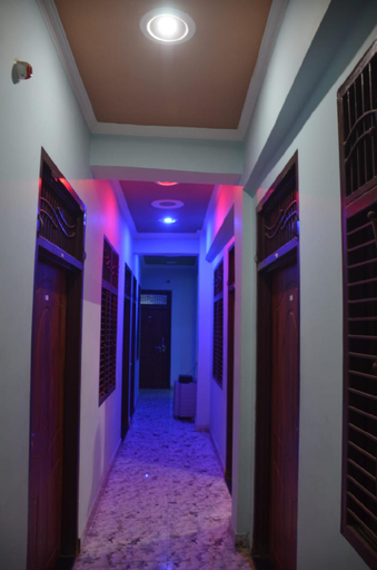 Public Area, Hotel Krishna Inn, Allahabad