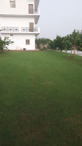 Others 3, The Retreat by Walias|4BR|Pool|Tennis|Sports, Gurgaon
