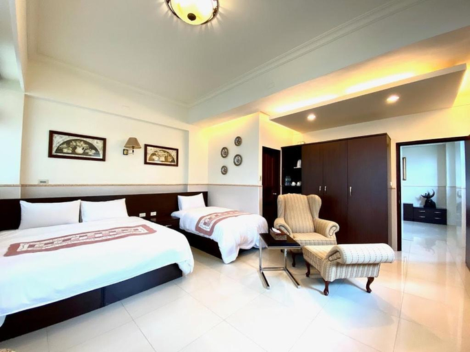 Bedroom 2, Ho Feng Private Hotel, Hualien