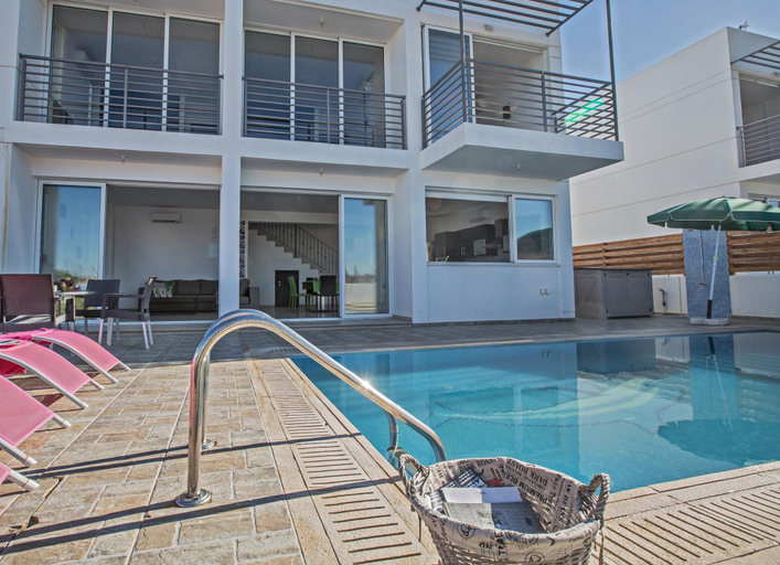 4, Protaras Pearl Villa Pe16