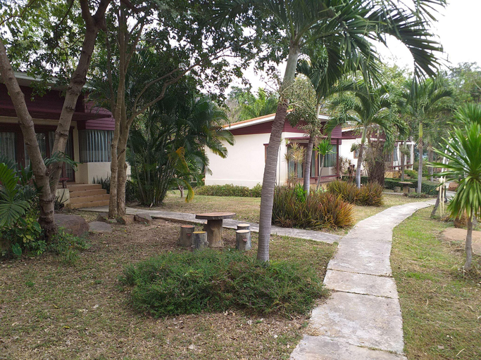 Others 5, Raisubsomboon Resort, Sikhiu