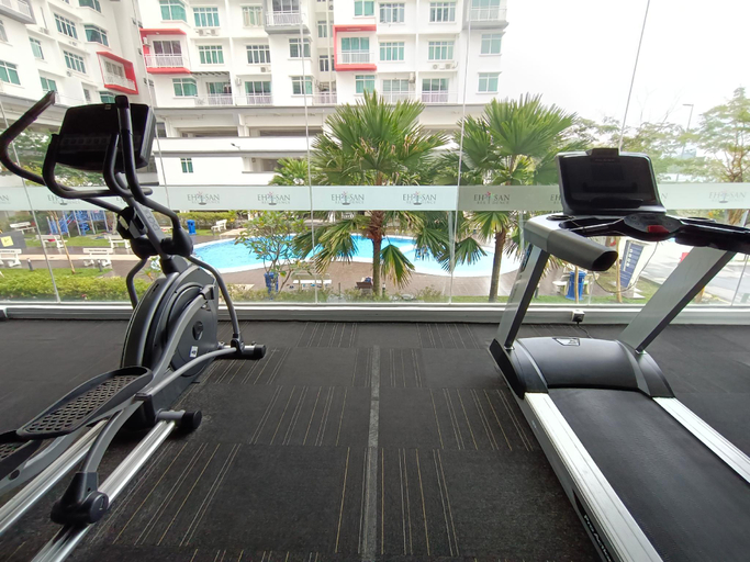 Others 5, KLIA | Sepang Ehsan Residences 15 mins to AIRPORT!, Sepang