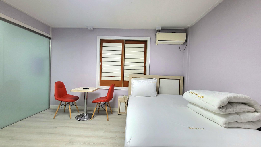 Bedroom 4, Goseong 43 Psy, Goseong