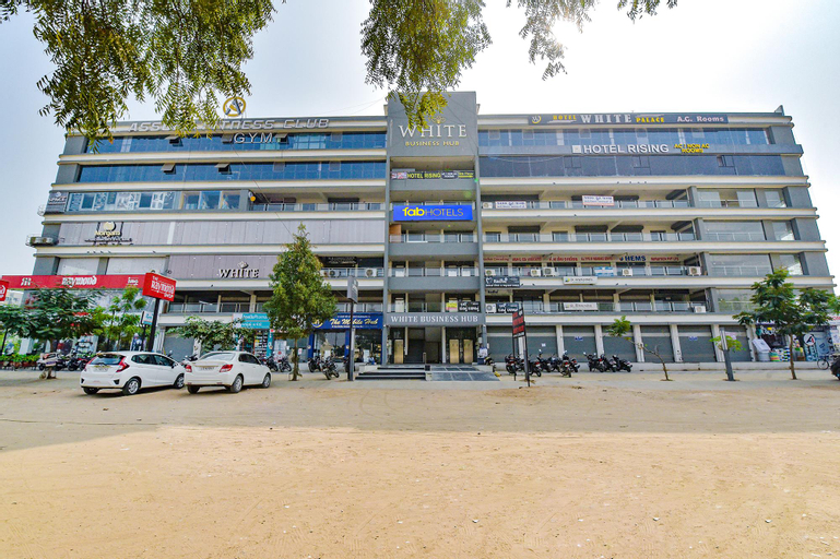 FabHotel White Palace, Ahmadabad
