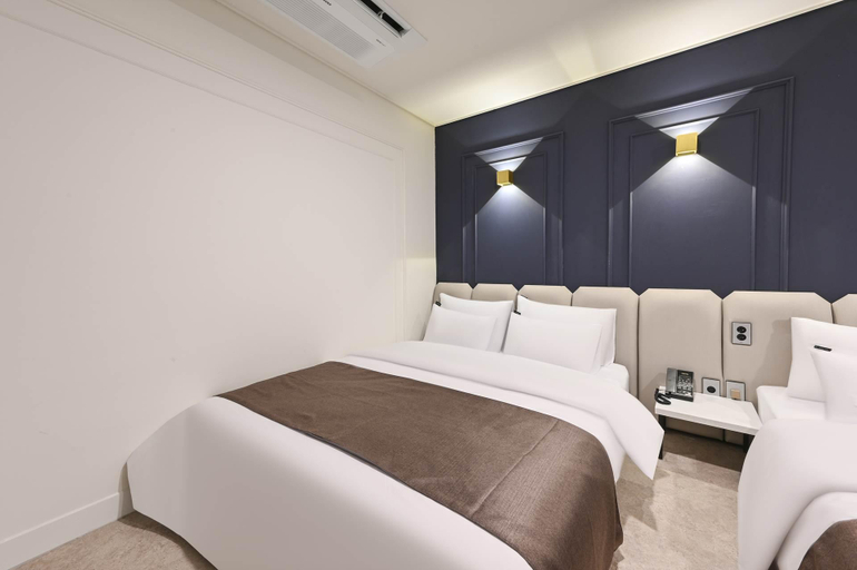 Others 4, Maria hotel, Ansoeng