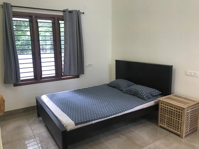 Bedroom 3, Magnolia - Luxury Villa, Viluppuram
