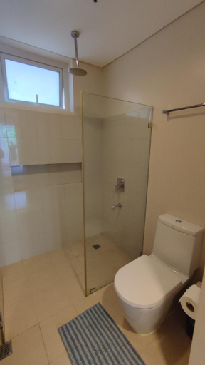 Bathroom 3, Pico De Loro Penthouse 1br unit - HabiSpace, Nasugbu