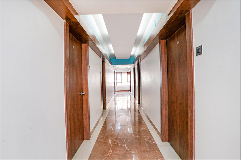 Public Area 2, Via White House, Raigarh