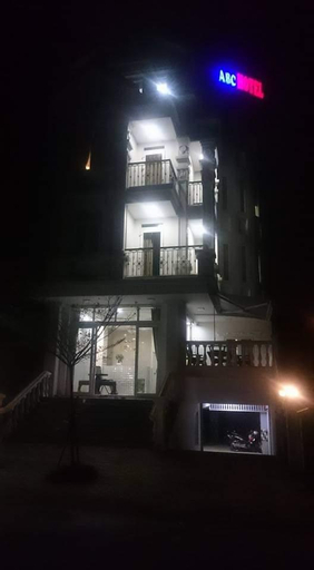 ABC hotel, District 2