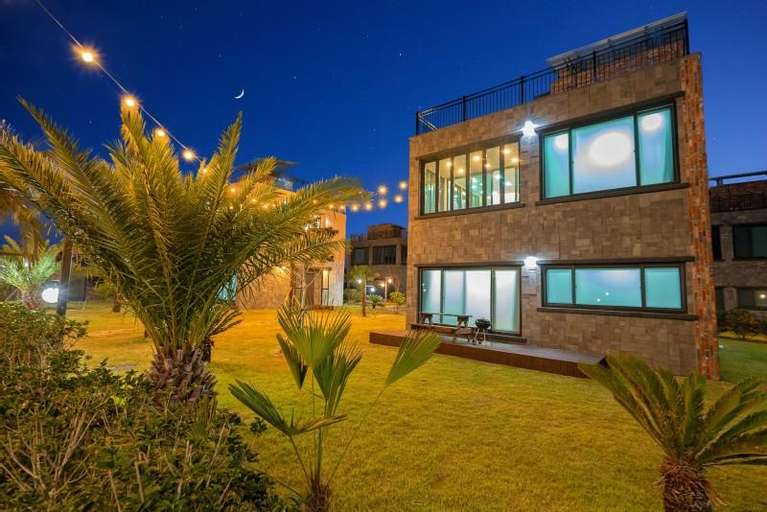 Seogwipo J.Brother Pool Villa, Seogwipo