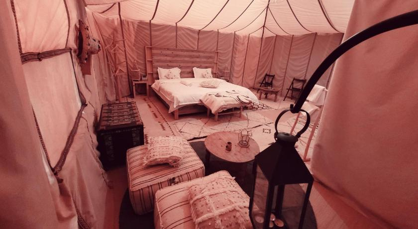 Bedroom 1, Sunny Smiles Camp, Errachidia