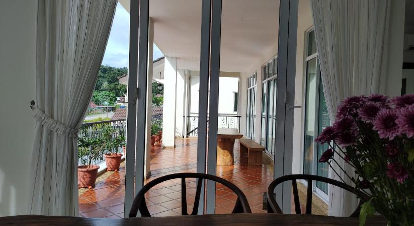 Exterior & Views 5, Retreat at Balik Pulau, Penang with private swimming pool and basketball court, Barat Daya