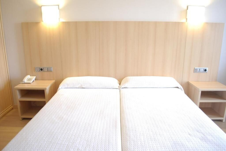Bedroom 3, Hotel Del Vino, Zaragoza