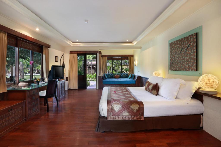 Bedroom 1, Deluxe Family Bungalow, Lombok