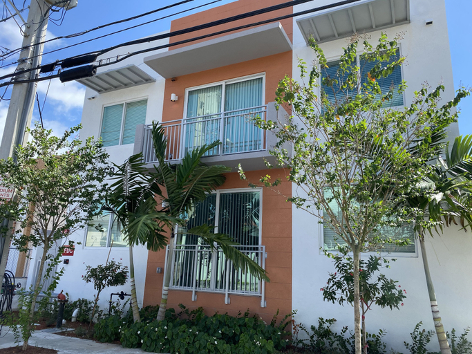 Exterior & Views, Little Habana apartments, Miami-Dade