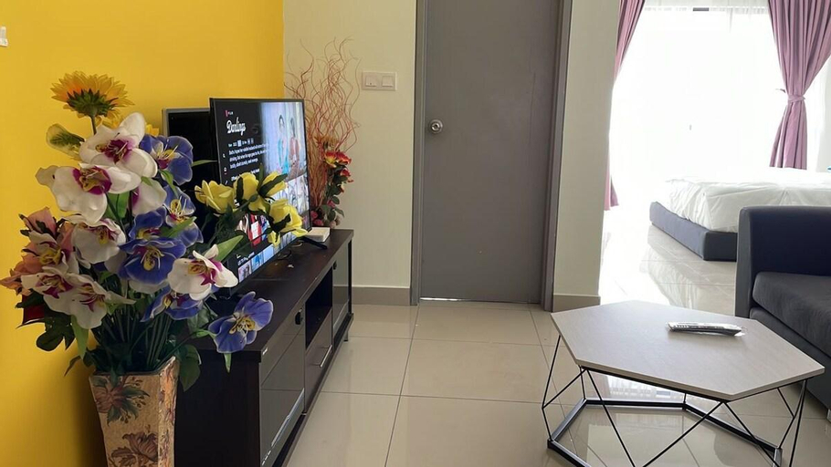 HA502 | Cyberjaya-Sanitised-Netflix-Wifi-Parking, Sepang