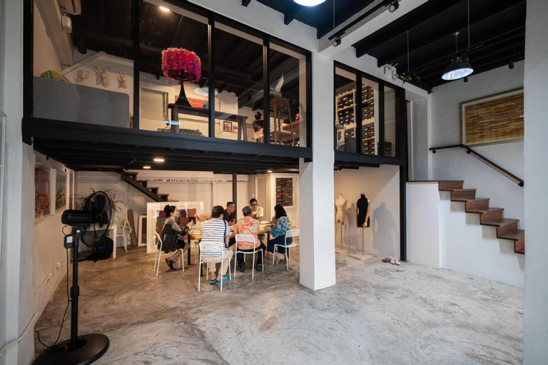 Others 4, The Nestel Living in the gallery I, Bang Rak