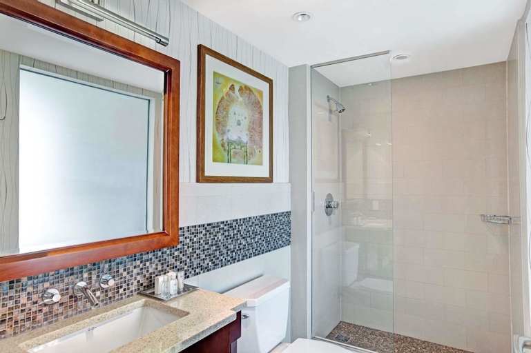 Bathroom 9
