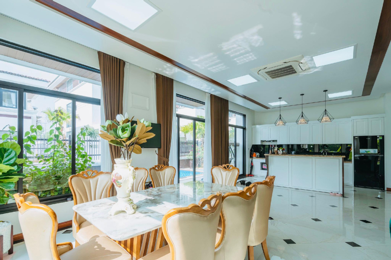 Food & Drinks, Villa FLC Hạ Long BT6B-28, Hạ Long