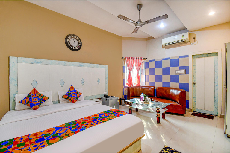 Bedroom 3, FabHotel Prime Rockstar Suites - Nr. Park Circus 7 Point, Kolkata